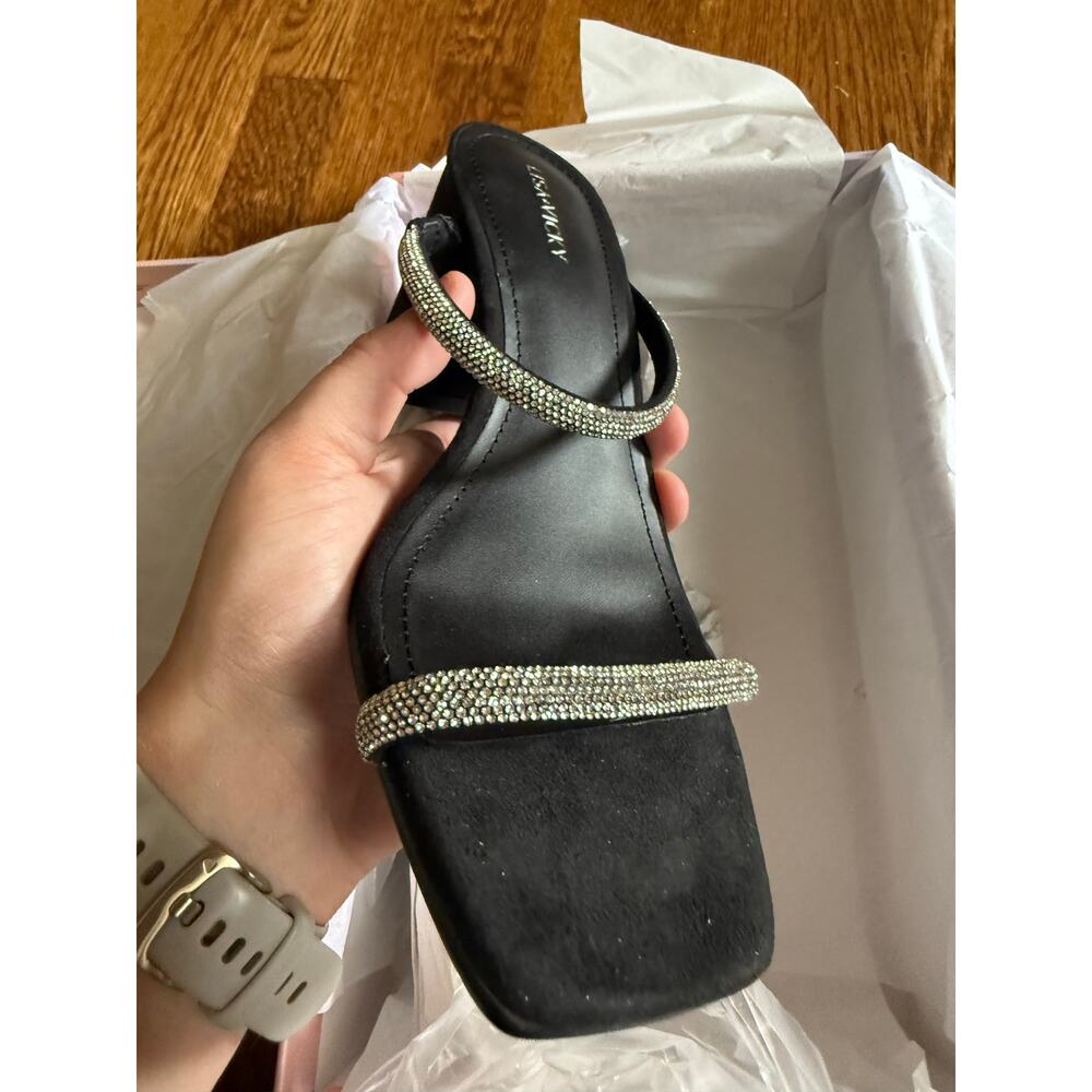 NWT Lisa Vicky Mood Black Heeled Shoes size 8.5